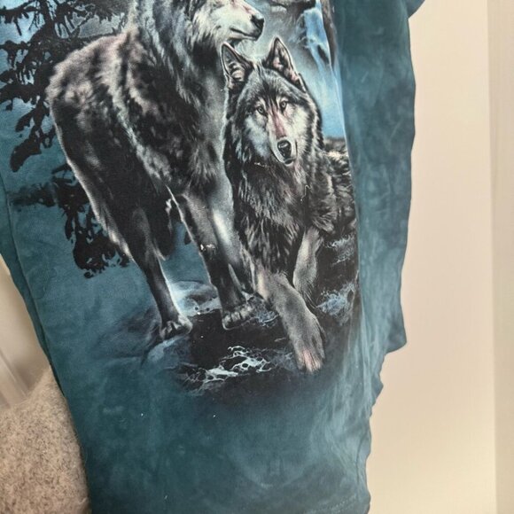 The mountain Blue Graphic Wolf T-Shirt moon //granola hippie M - Picture 5 of 7